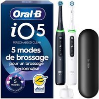 2 brosses à dents électriques connectées Oral-b io 5 Duo Noire et Blanche