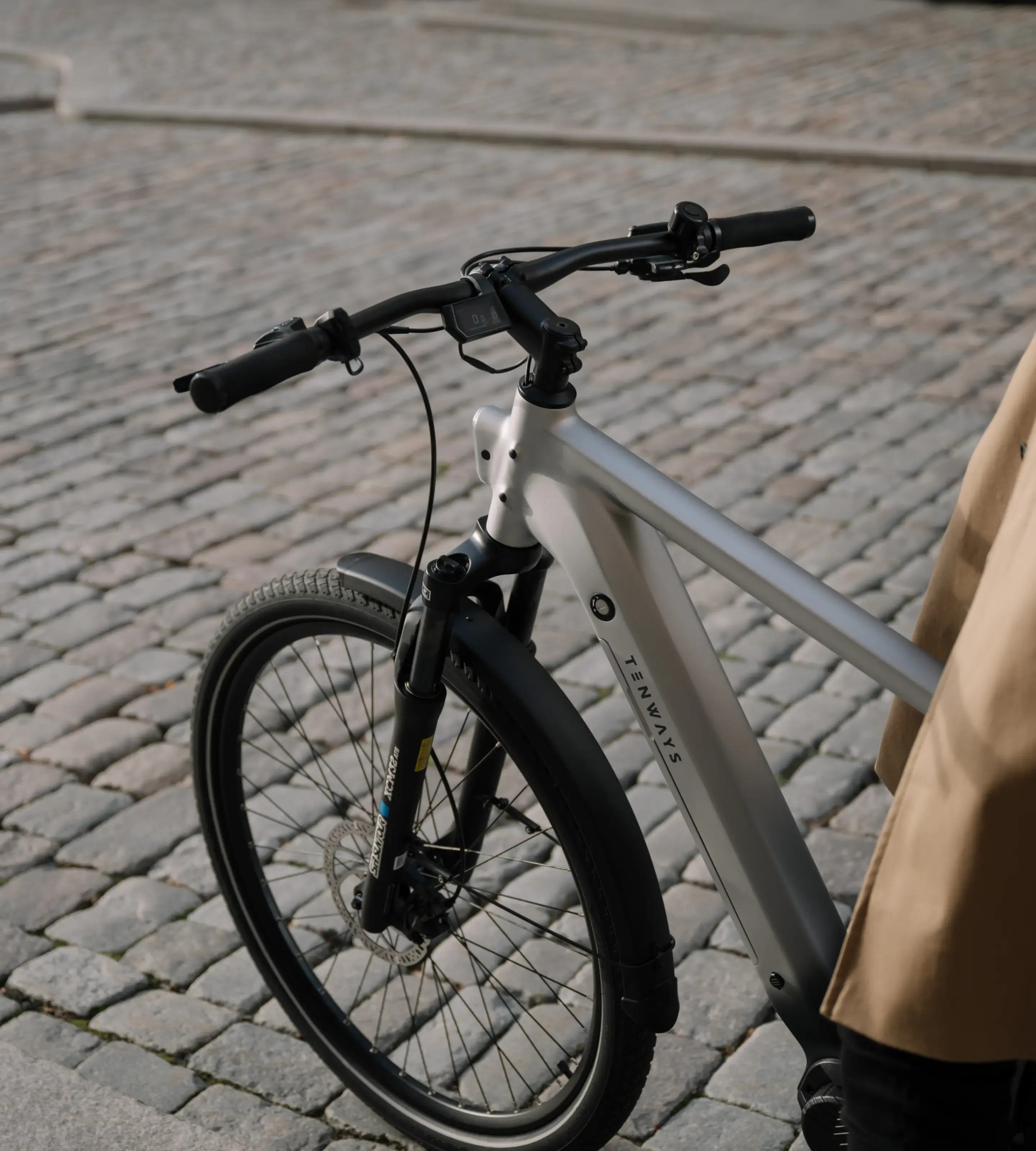 🚴 AGO X | Vélo électrique SUV - 400€ de reduction!