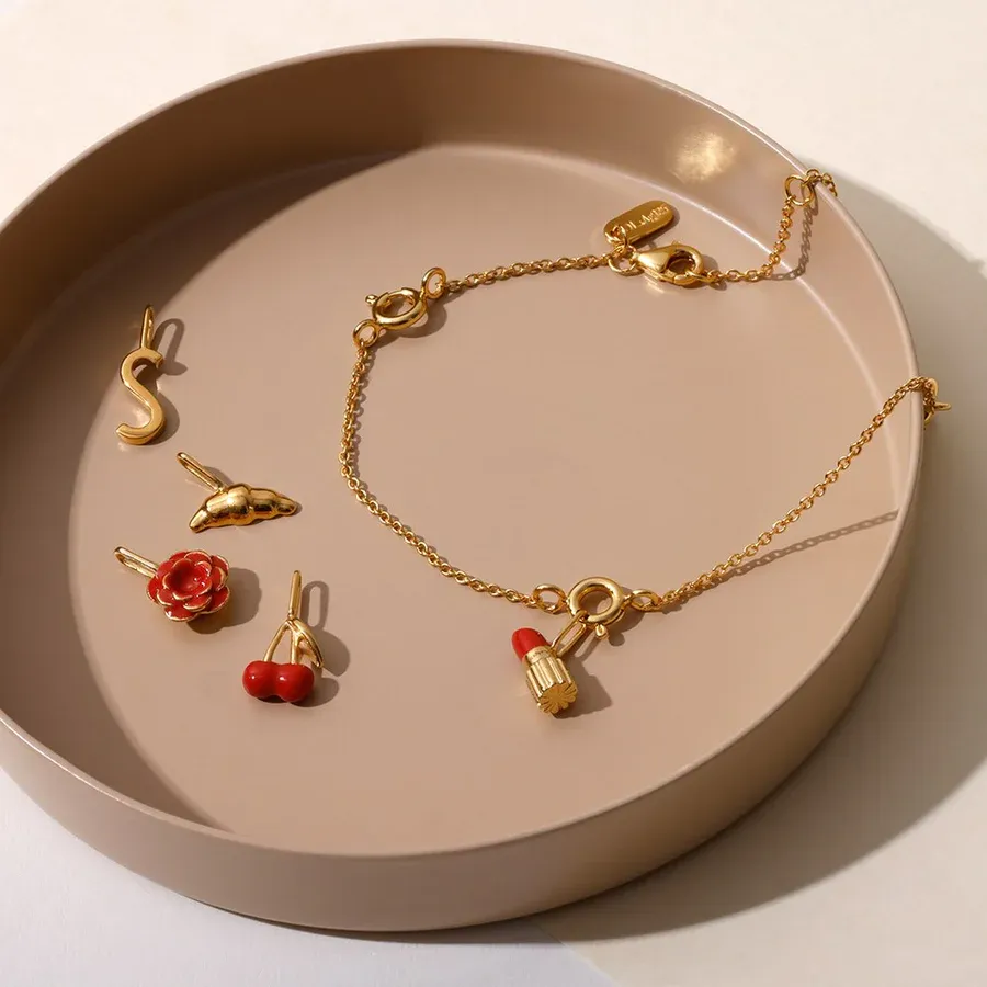 Design Letters 💎 | Bijoux Danois en Promo